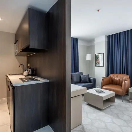 Noble Pangalti ホテル 5*