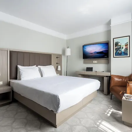 Noble Pangalti ホテル 5*