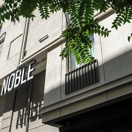 Noble Pangalti Hotel