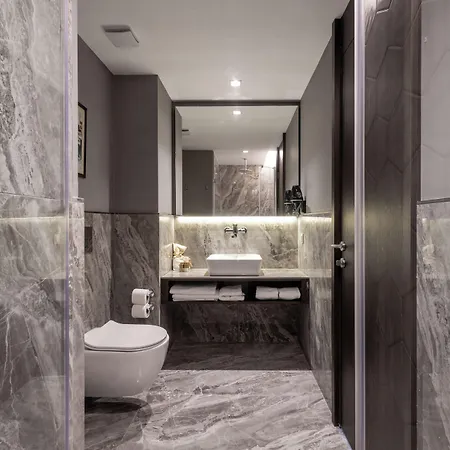Otel Noble Pangaltı 5*