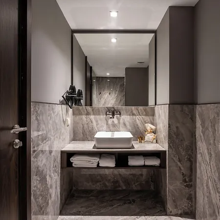 Hotel Noble Pangalti Stambuł