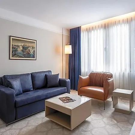 Noble Pangalti Hotel 5*
