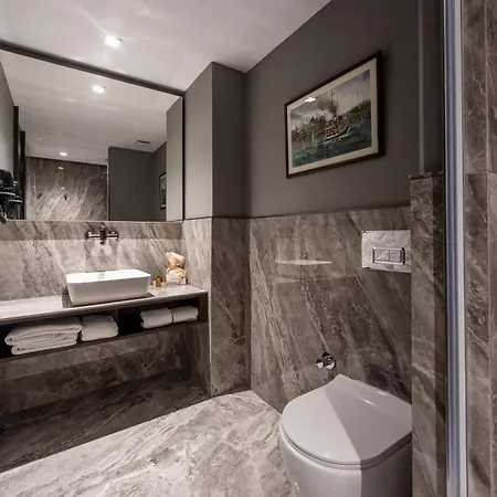 Hotell Noble Pangalti Istanbul