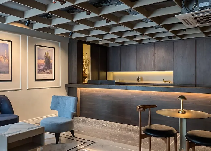 Noble Pangalti מלון איסטמבול