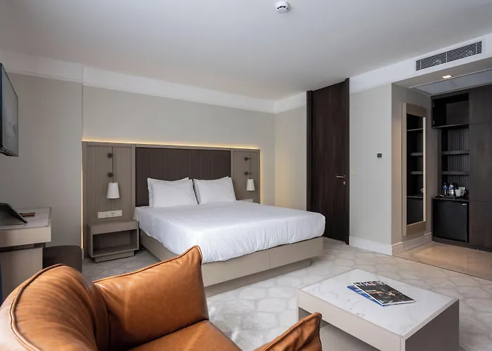 מלון Noble Pangalti