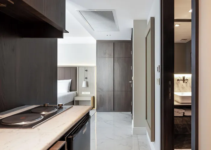 מלון Noble Pangalti